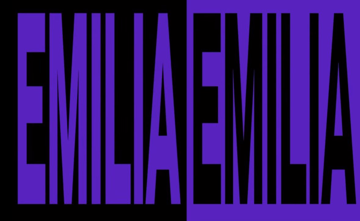 merrcedessss's tweet photo. los nuevos colores de Emilia entonces son el violeta y el negro? https://t.co/wnJKTaX7pk