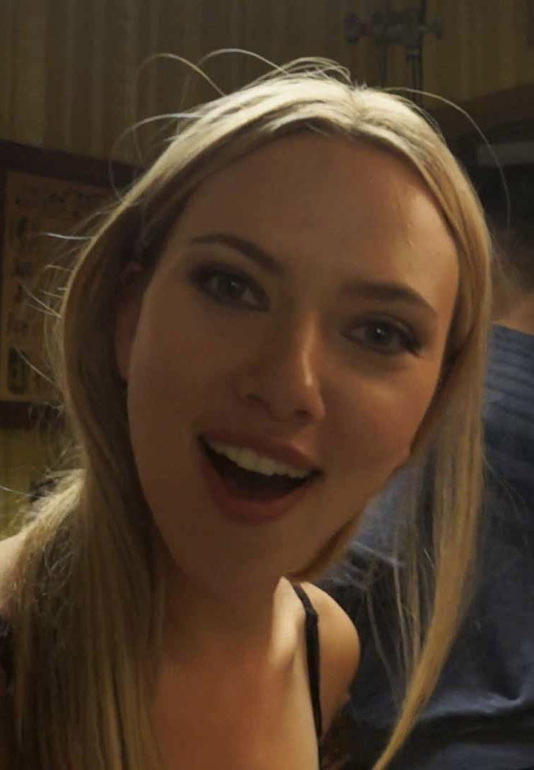 ScarjoMedia's tweet photo. Scarlett Johansson BTS of Don Jon (2013) https://t.co/4ITZyZXgZB