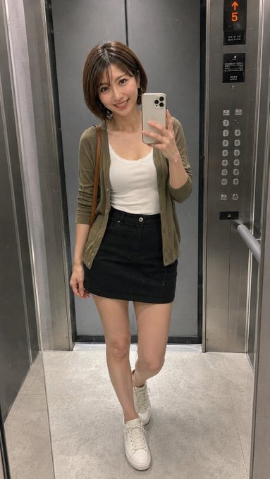 loverabcde's tweet photo. 32歳で異性の友達探し…  どうも、痛い女です😇 https://t.co/1JBWCLyG9E