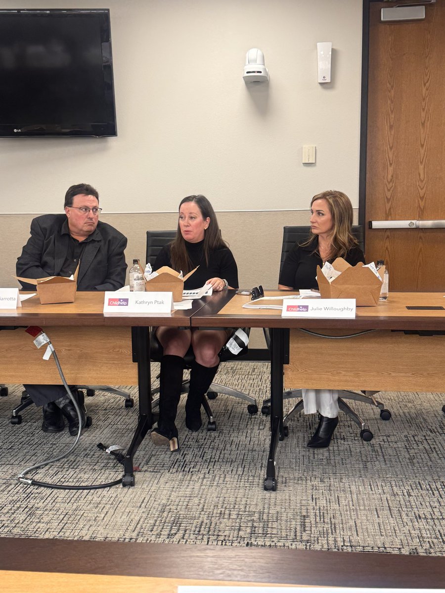 MatthewGress's tweet photo. Proud to serve on Childhelp’s Arizona Advisory Board, along with Rep. Julie Willoughby, County Attorney Rachel Mitchell, Sheriff Jerry Sheridan, and several other community leaders, discussing how we keep children safe.

Encouraged by Dept. of Child Safety Director Katie Patak’s update on the success of the Extended Foster Care Youth Coaching Program, helping young adults transition to independence. It’s one of my proudest legislative accomplishments.

Thank you, Sara O’Meara, for your lifelong leadership on behalf of vulnerable children! @Childhelp @ArizonaDCS @JWilloughbyAZ @Rachel1Mitchell @JerrySheridan24