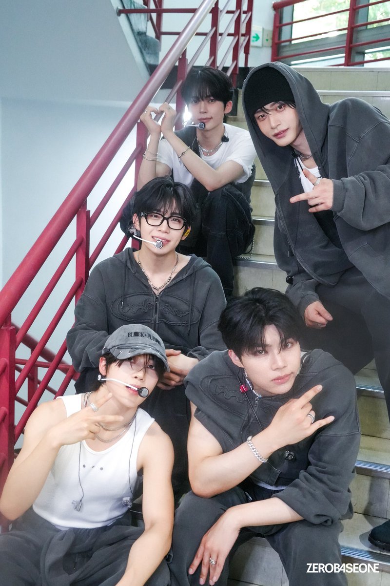tae_raeyy's tweet photo. · · ─ · ꫂ ၴႅၴ· ─ · ·

10/22  RP＝1票

1次投票最終日！！🏆🏆🏆🏆🏆

#2026MAMAVOTE #ZEROBASEONE https://t.co/67FdT5HAYJ