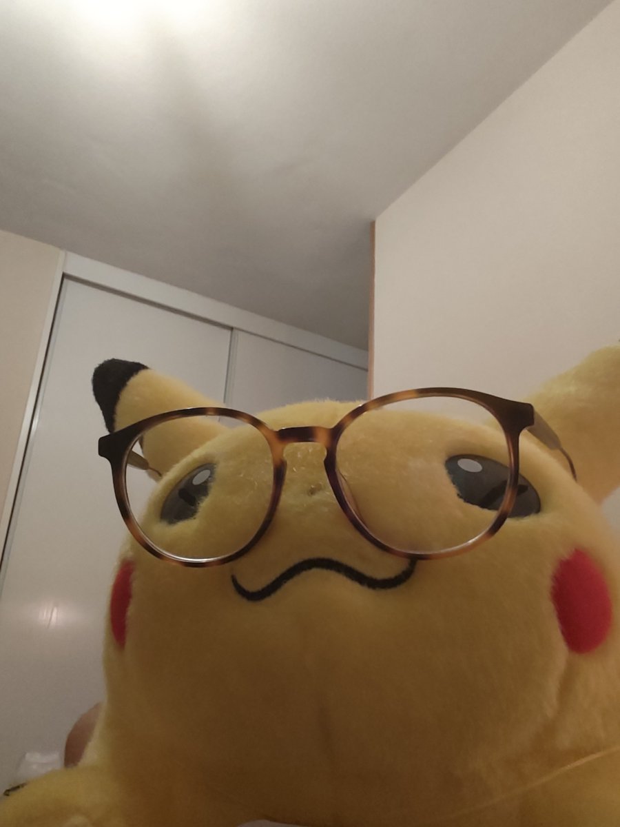 PokeDailyPost's tweet photo. 🤓 https://t.co/hWIqhE8STA