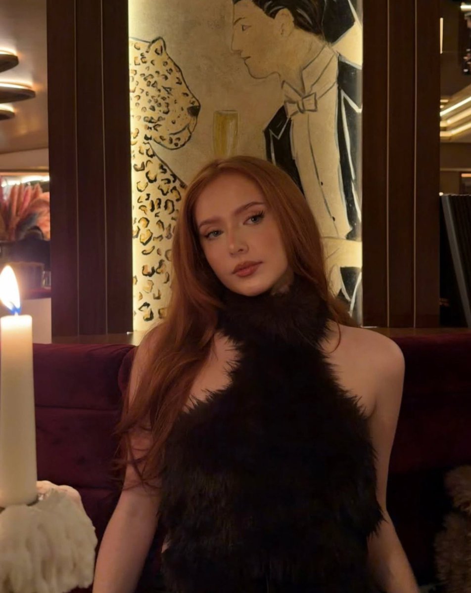 ratazanadopt_'s tweet photo. romanoff &amp; drinks. @starkdupla https://t.co/eH1sgtYhte