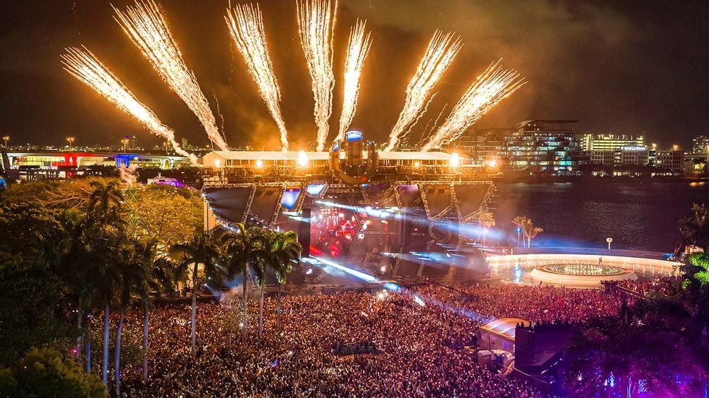 djAKtiv's tweet photo. Ultra Miami 2027 line-up: first names announced https://t.co/pgENhV4FrF #UltraMiami https://t.co/cArF16gwzT