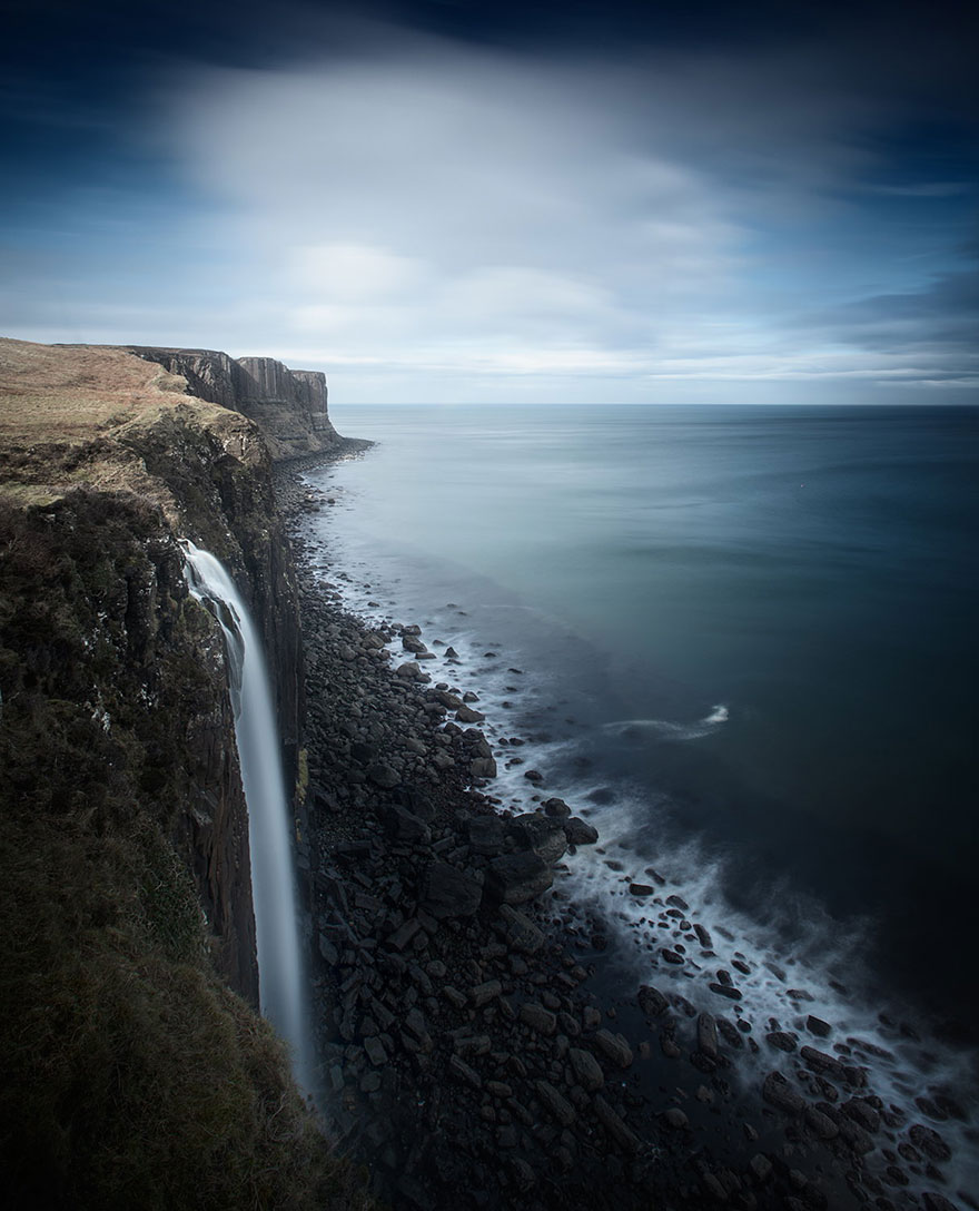 yesjimstheman's tweet photo. Kilt Falls, Isle of Skye, Scotland, Andy Lee!💙🏴󠁧󠁢󠁳󠁣󠁴󠁿 https://t.co/oUYlvw2p86