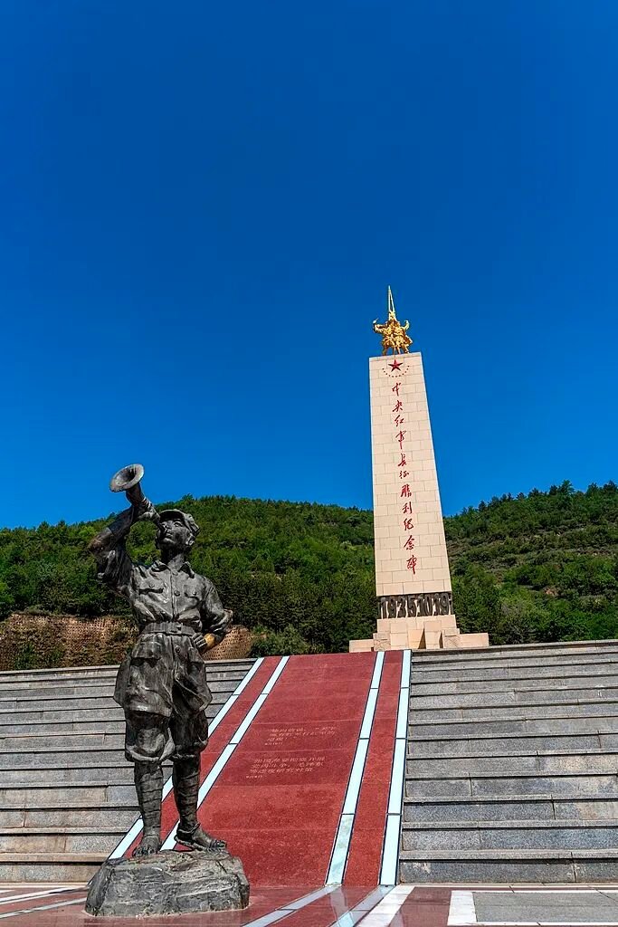 is_changdao's tweet photo. 1934年10���

赣南，于都河畔

8.6万人的红色大军

背起行囊，跨过浮桥

开启了一场伟大的远征 https://t.co/uqdBJlqkZO