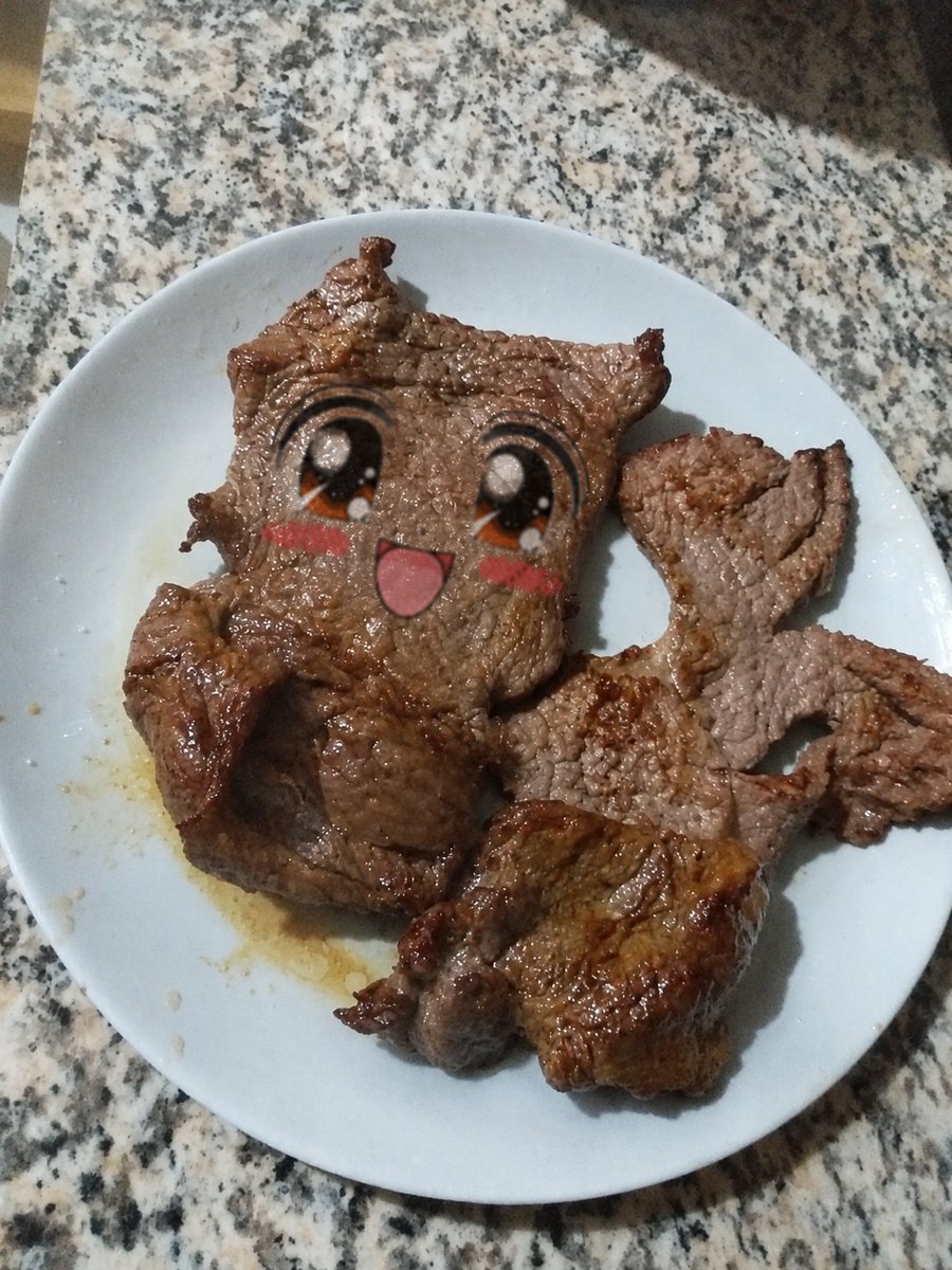lucianalabubu2's tweet photo. a esto se refieren cuando dicen que la carne está tierna https://t.co/dZB4VWHv5V