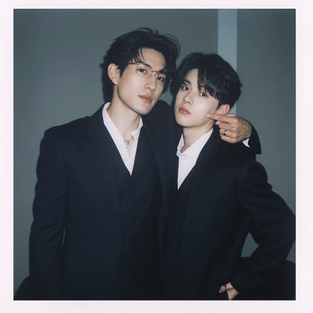 liamwachirawit's tweet photo. daily dose with #aylio ♡

#AydenSng #LyuSitong https://t.co/e7HZ2lUlhb