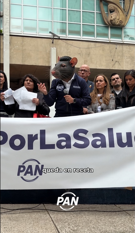 AztecaEl's tweet photo. @nacholozano Así: https://t.co/lCCvfdZN7n