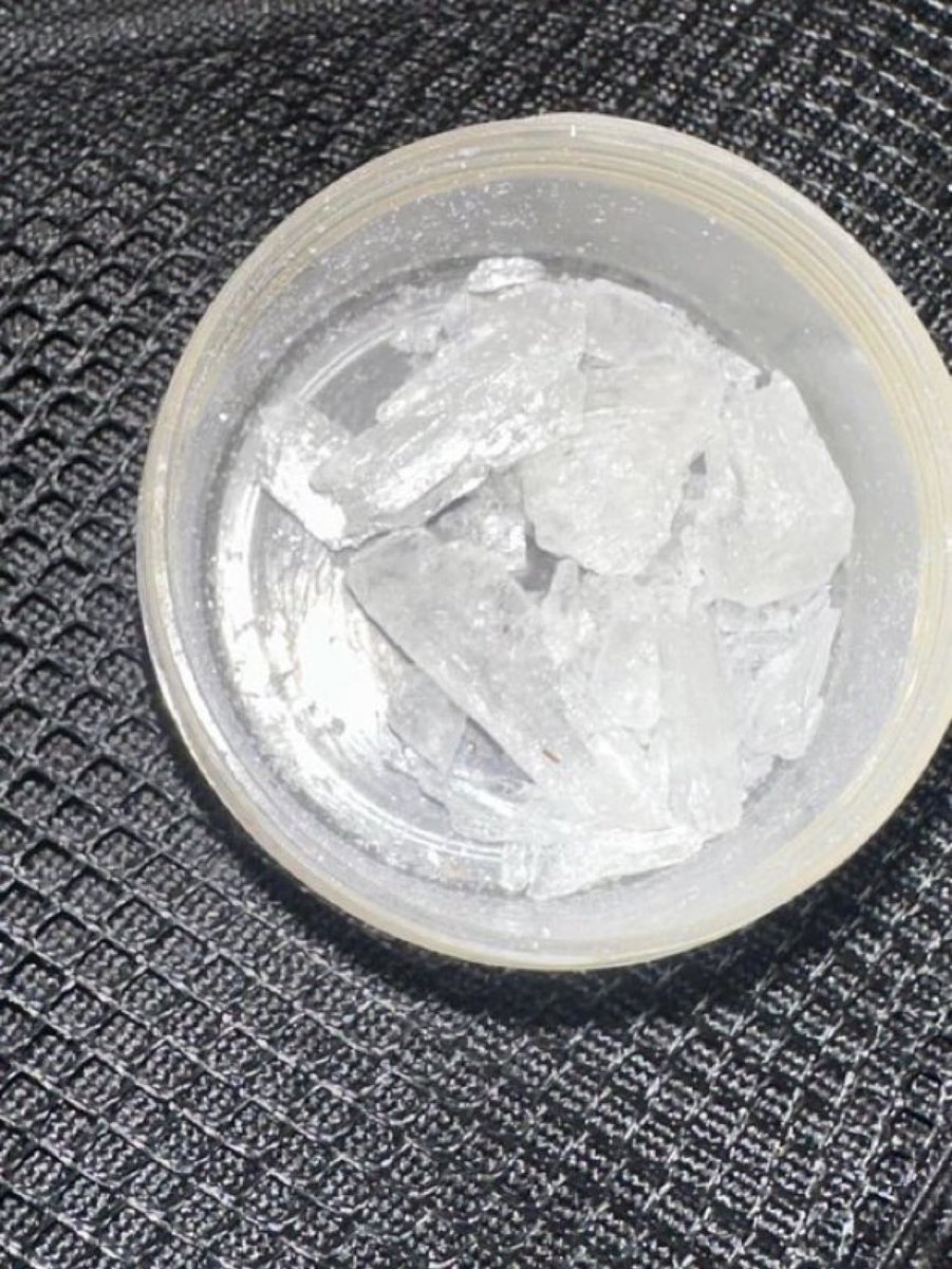 korolyuri's tweet photo. More of this fire Iranian meth gonna put some in a vape #drugtwt #coketwt #methtwt https://t.co/XJYSbVz1lK