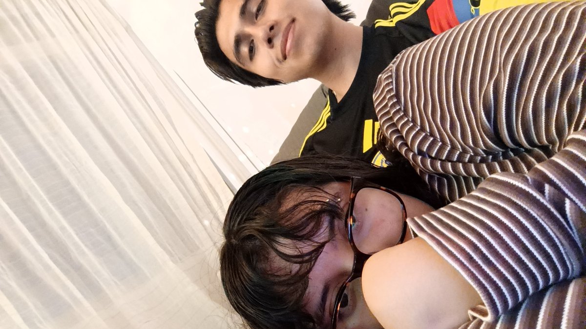 DaelMTZ0's tweet photo. Disfrutando del más grande con mi amorcito 💖 #TuLigaLateAqui https://t.co/P8GE1BP2O5