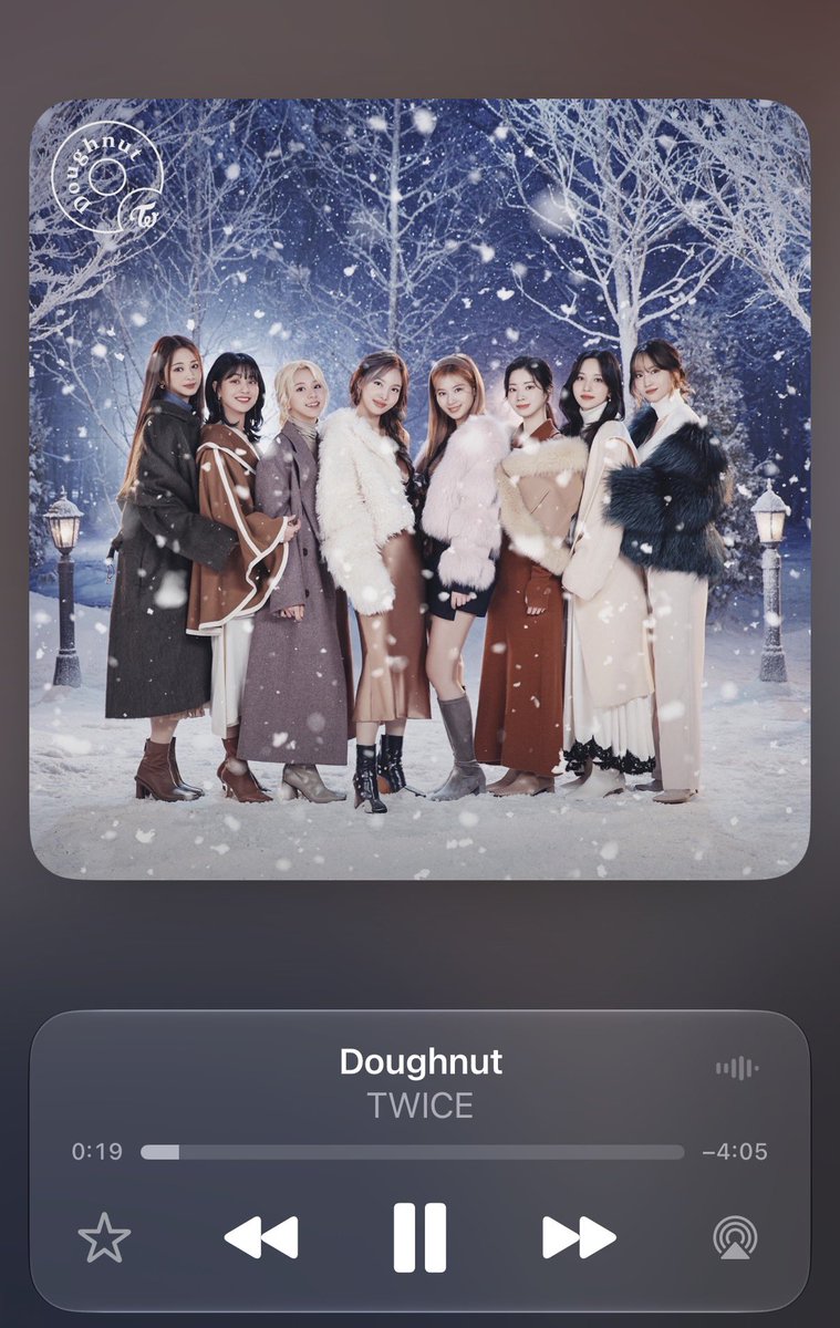 akatsrain's tweet photo. felt a breeze today, she’s finally defrosting ❄️🫶🏻 https://t.co/S4C8G0R5Xo