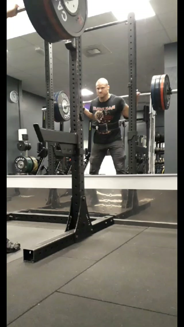 _aninhamsp's tweet photo. Ett nytt rep-PB från torsdagens böj: 150 kg. https://t.co/EIsSsQzLgH