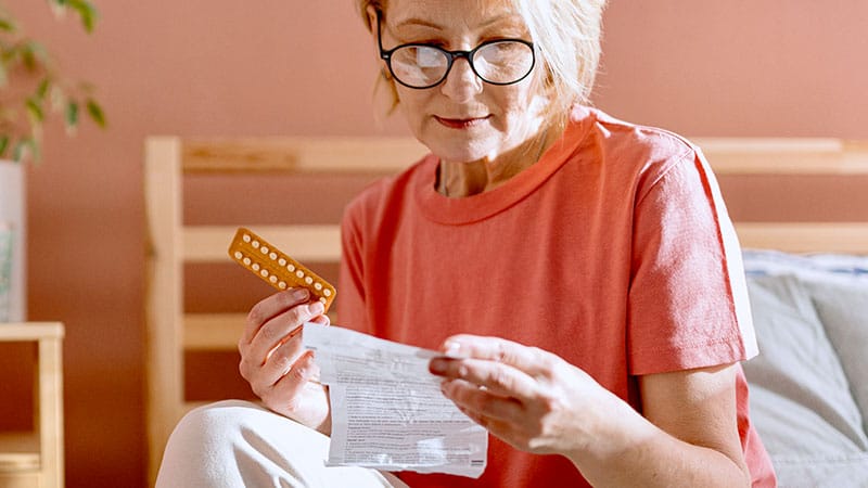 Medscape's tweet photo. An increasing number of women in perimenopause and menopause are turning to testosterone as off-label therapy to manage their symptoms.
https://t.co/Gf0VaZgHLN https://t.co/jfd1Dr7iTK