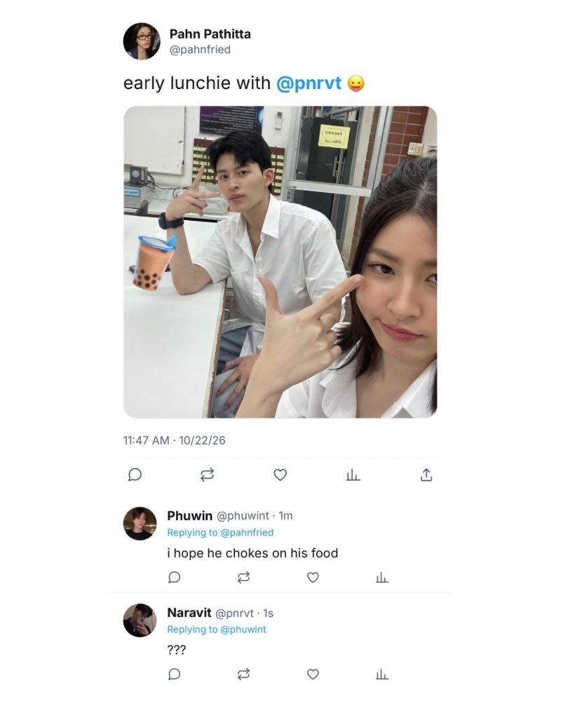 sashimirolleee's tweet photo. #pondphuwin socmed au

wherein Phuwin has an unrequited crush on Pond and gets jealous every time someone posts about him. https://t.co/J0YnM4VBpz