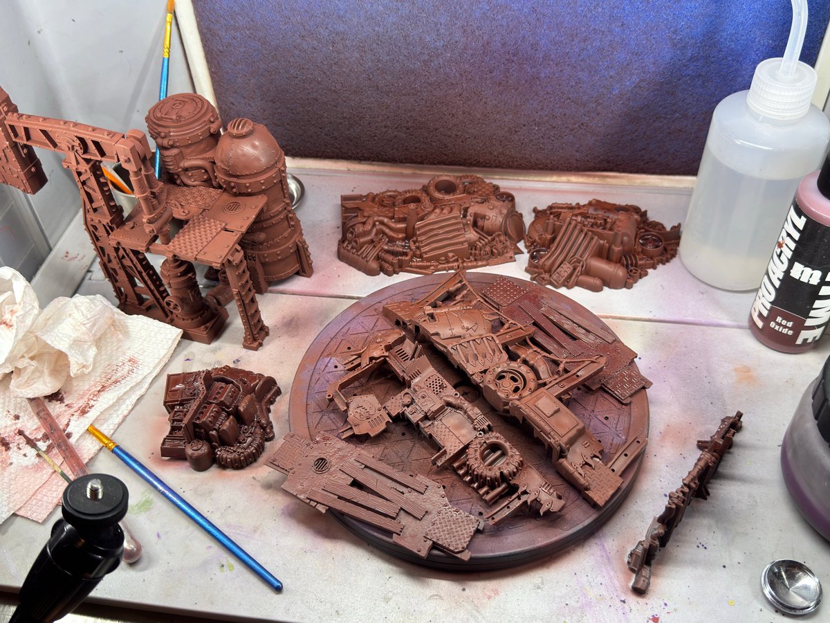 LogansHobbyLair's tweet photo. It's #wipwednesday! I was able to get to priming more of the Octarius terrain for #orktober, finished printing Maleghast Minis so I started printing some Trench Crusade, dug out a piece of pink foam I plan to use for #MiniOfTheMonth, and started on a new #gunpla kit! #nerdlings https://t.co/BmlSZ69iZn