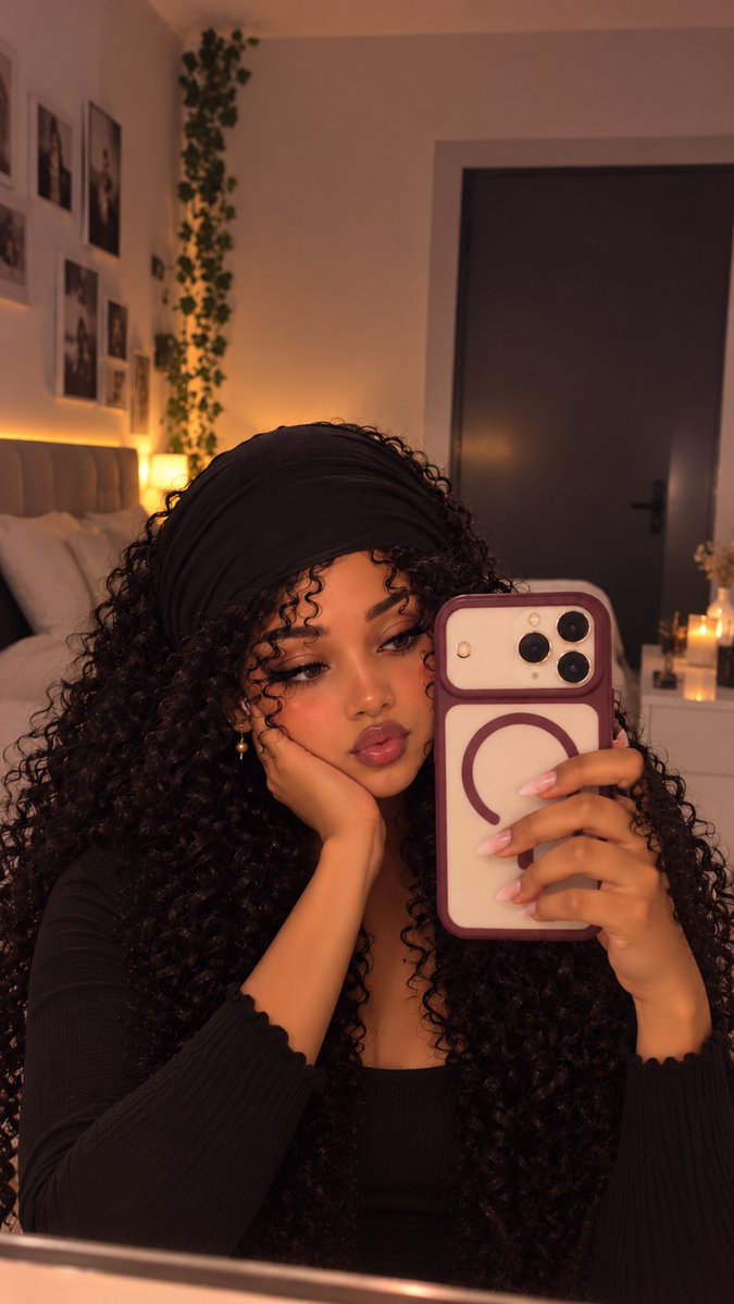 web3baby4's tweet photo. soft life, pretty face, peaceful mind.

just me, my little world, and good energy. https://t.co/XEQnZt66my