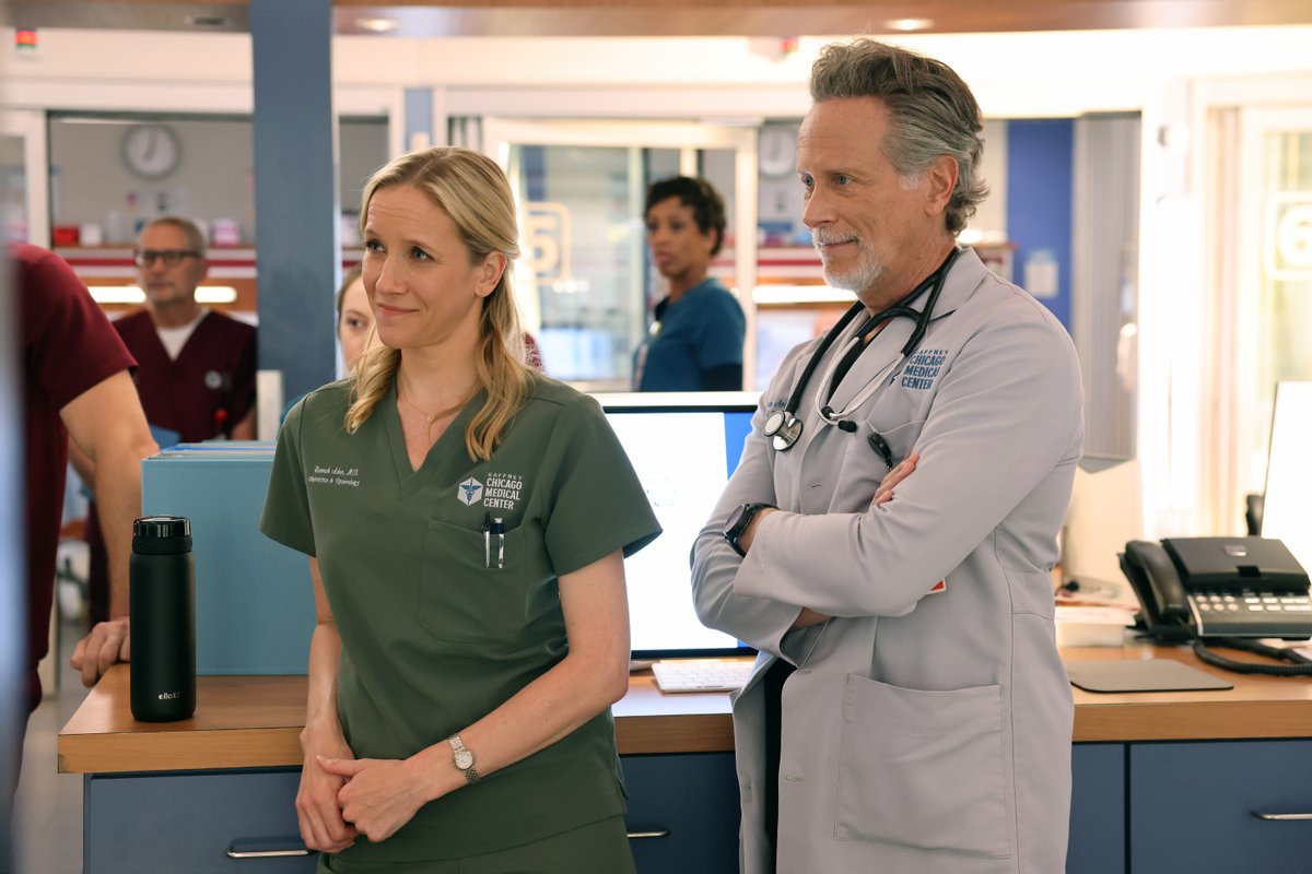 NBCOneChicago's tweet photo. Let's talk about tonight's episodes, ChiHards! https://t.co/iMHmjxbCj1