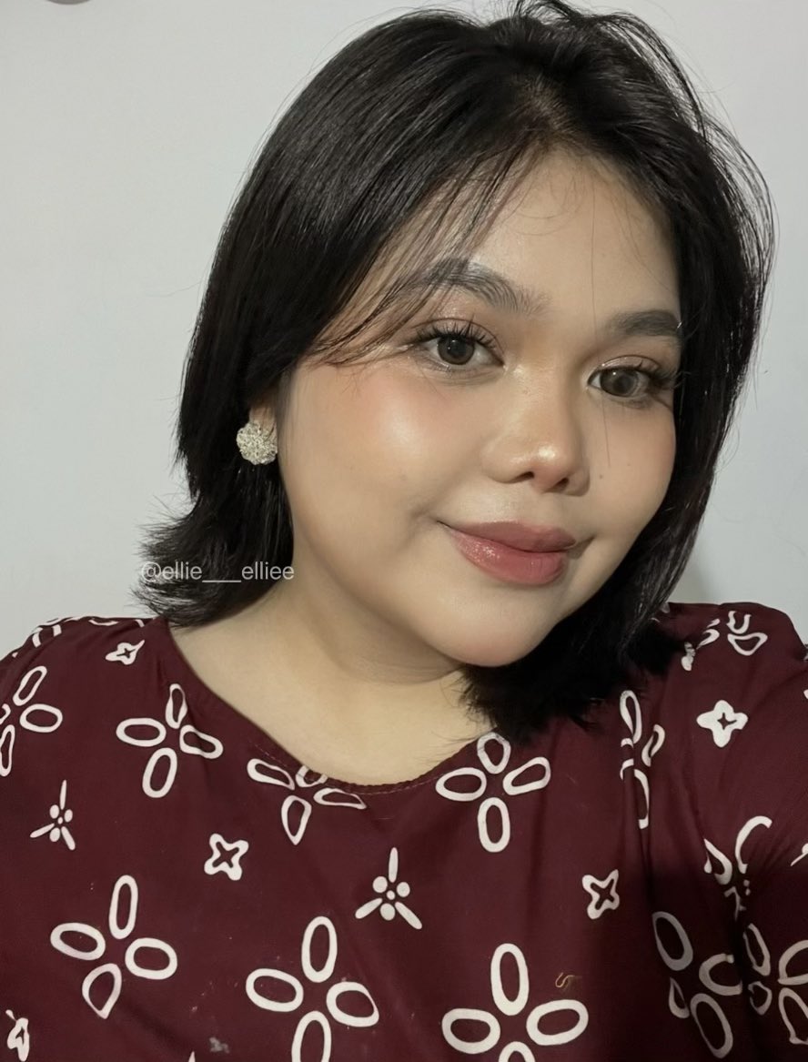 ellie___elliee's tweet photo. KALAU ADA YANG NANYA KENAPA AKU SUKA SOFTLENS BROWN, SALAH SATU ALASANNYA KARENA WARNA SEBAGUS INI 😭🤎

serius, warnanya tuh punya daya tarik sendiri. bikin mata kelihatan lebih manis tanpa kelihatan berlebihan 🥹 https://t.co/vL5Mkckb7M