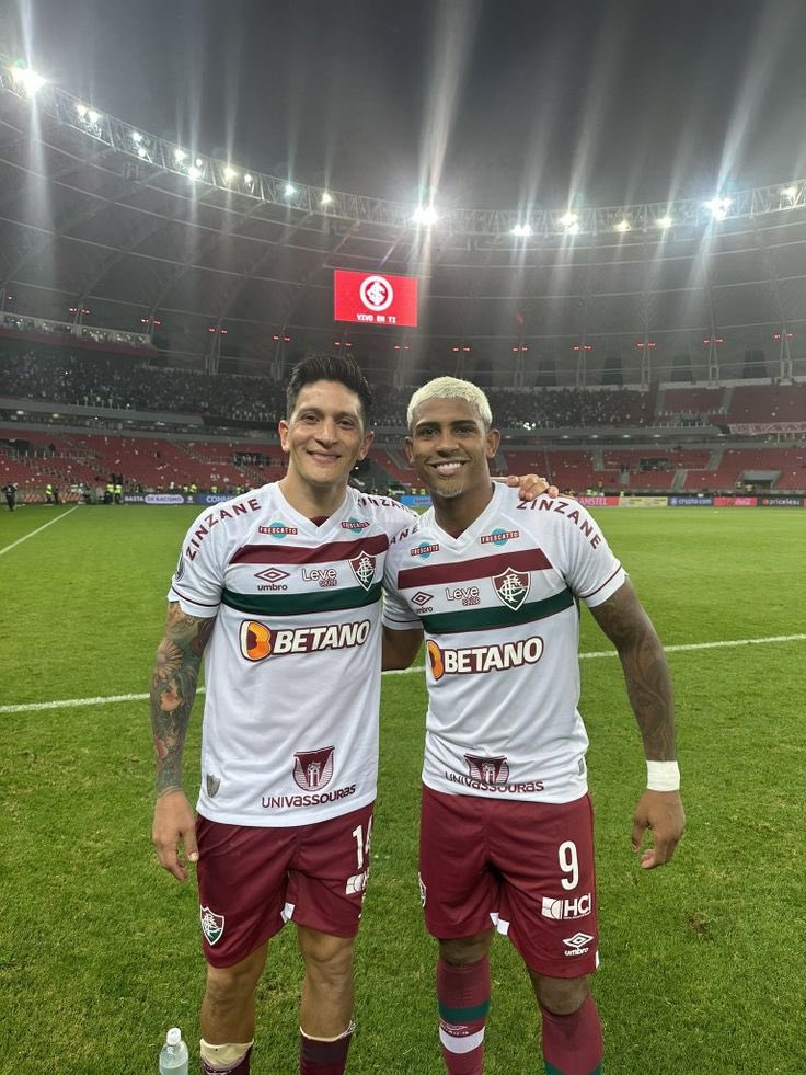 charles_liima's tweet photo. 2023 tinha gente pra resolver, por isso ganhou a taça. https://t.co/EVFWSrcLbu