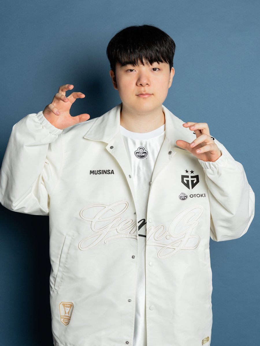 lolesports tweet picture