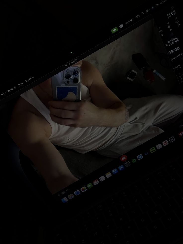 blondsshell's tweet photo. https://t.co/UZV1r8MeKr
