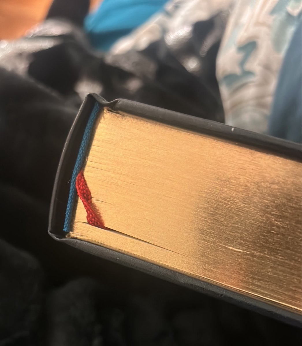 molly_b_author's tweet photo. Been reading Lovecraft for a couple days and this is how far I’ve gotten. Do not be deceived by the small fraction of pages! This book is 752 pages long! I’ll be reading this book for the next multiple weeks probably. https://t.co/yr36v7jHUx