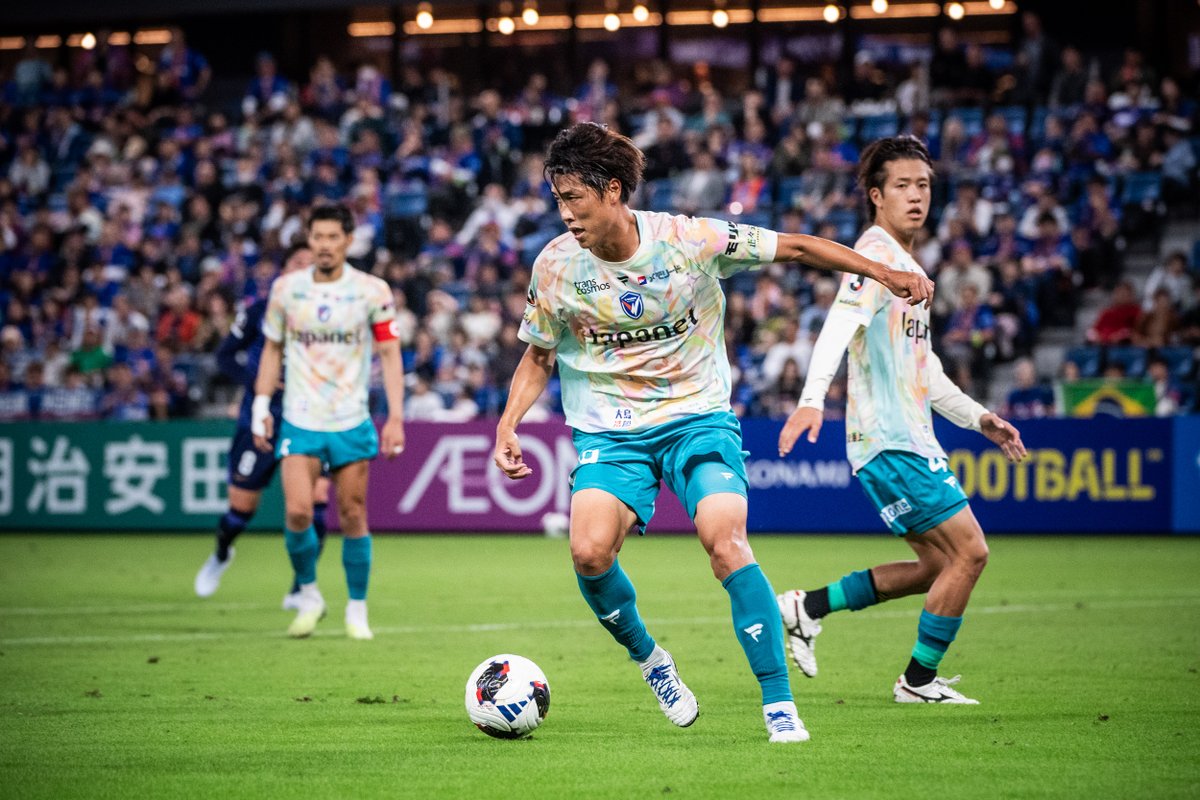 v_varenstaff's tweet photo. 🔷-𝙈𝘼𝙏𝘾𝙃 𝘾𝙊𝙈𝙈𝙀𝙉𝙏-🔶 

監督・選手の広島戦コメント掲載📝
※公式HPからご覧いただけます📲

🗣️#高木琢也 監督
🗣️#保田堅心 選手
🗣️#新井一耀 選手

コメント全文は⏬
https://t.co/uHo724tyEU

#vvaren #BEYONDtheDREAM #PEACEMATCH https://t.co/9vVMPrTFfR