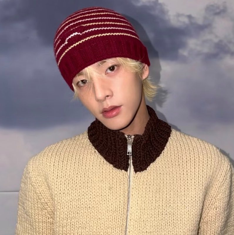 sjydaiIy's tweet photo. perfection #JAKE #제이크 https://t.co/JGYSq4rqrZ