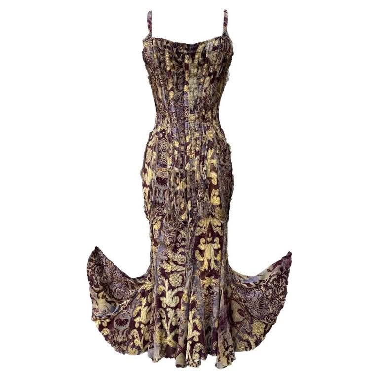 rach_6977's tweet photo. Olandria is wearing vintage Roberto Cavalli Fall/Winter 2004 tonight!! https://t.co/LQYa8aV8qD