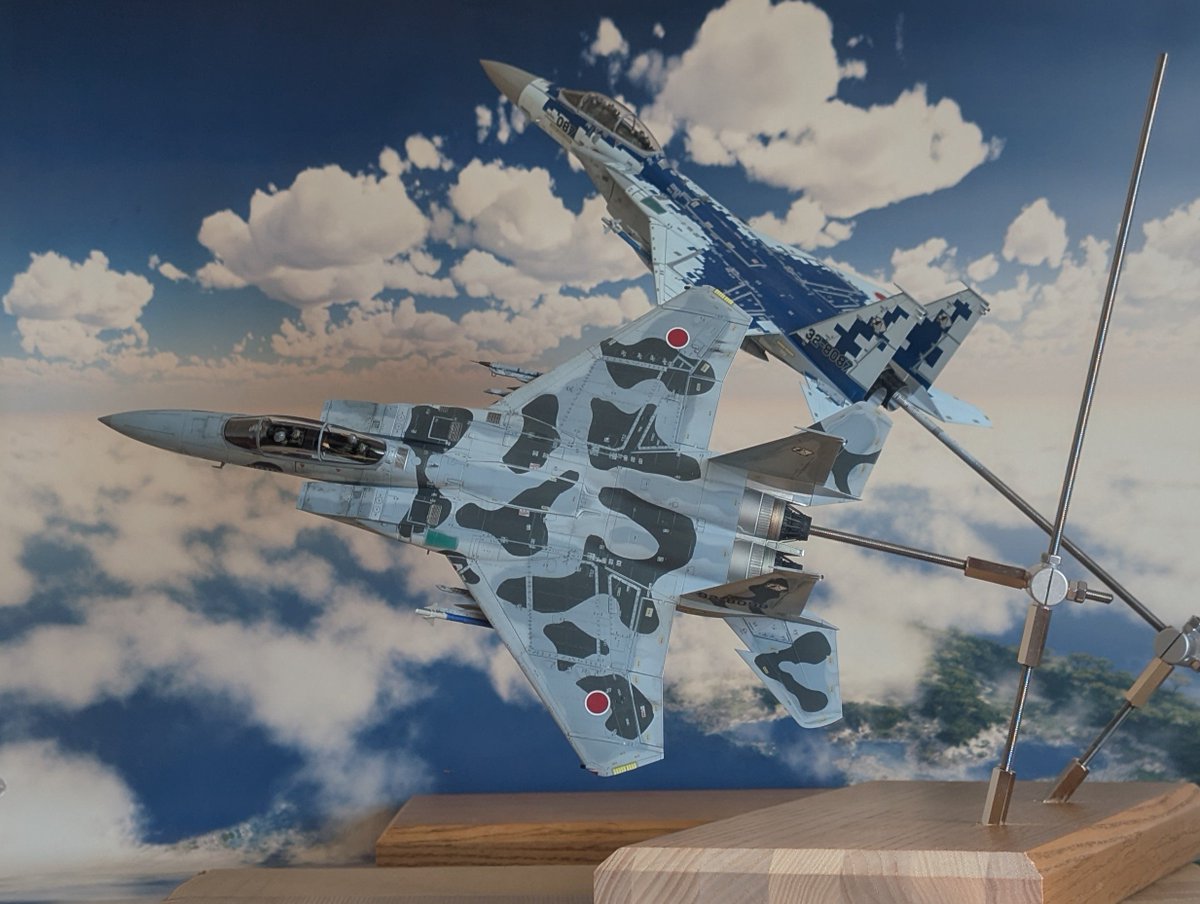 G28257797418621's tweet photo. 取付けるF-15は未だ出来てないけど😂台座作ってます😅角度こんな感じですかね❔️🤔 https://t.co/JBAc9879na