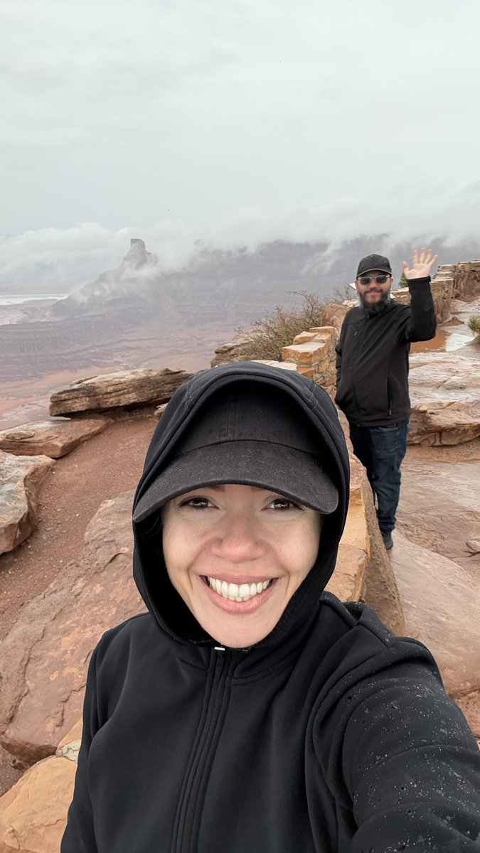 MariaDPemberthy's tweet photo. #canyolandparkutah #utah @utnationalparks @MoabUtahTravel 
Los parques de #Moab es de los mejores viajes que he realizado luego de conocer las Sequoias en California https://t.co/Wl5z3BbOOQ