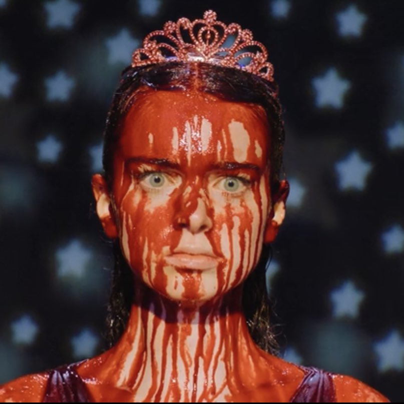 bloodyl4mb's tweet photo. they took the whimsy right tf outta her https://t.co/KmwpNNyDHG