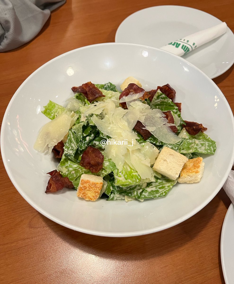 hikarii_j's tweet photo. เมนูที่ไป Eat am are แล้วห้ามพลาด คือ ซีซ่าร์สลัด! นัวมากเหมาะกับคนที่พึ่งหัดกินผักหรือกินผักไม่เก่งแล้วพ้มที่สุด5555 อร่อยอ่า✨

ใครอยากลองจิ้มๆได้เลยคับ ช่วงนี้มีโปรโมชั่นเยอะม้ากก
💚 https://t.co/KVOU9q8zQ2

#Lineman #linemanaffiliate https://t.co/di8JzthjAB