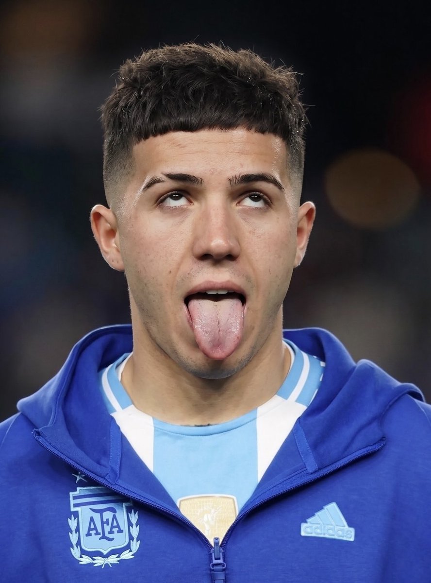 facesgooner's tweet photo. Enzo Fernandez https://t.co/5zeR7YKZ7r