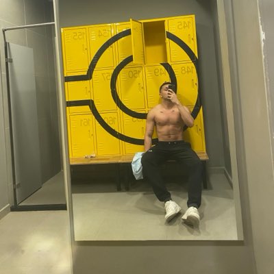 Harugt19's tweet photo. #NuevaFotoDePerfil https://t.co/dDKwzs921F