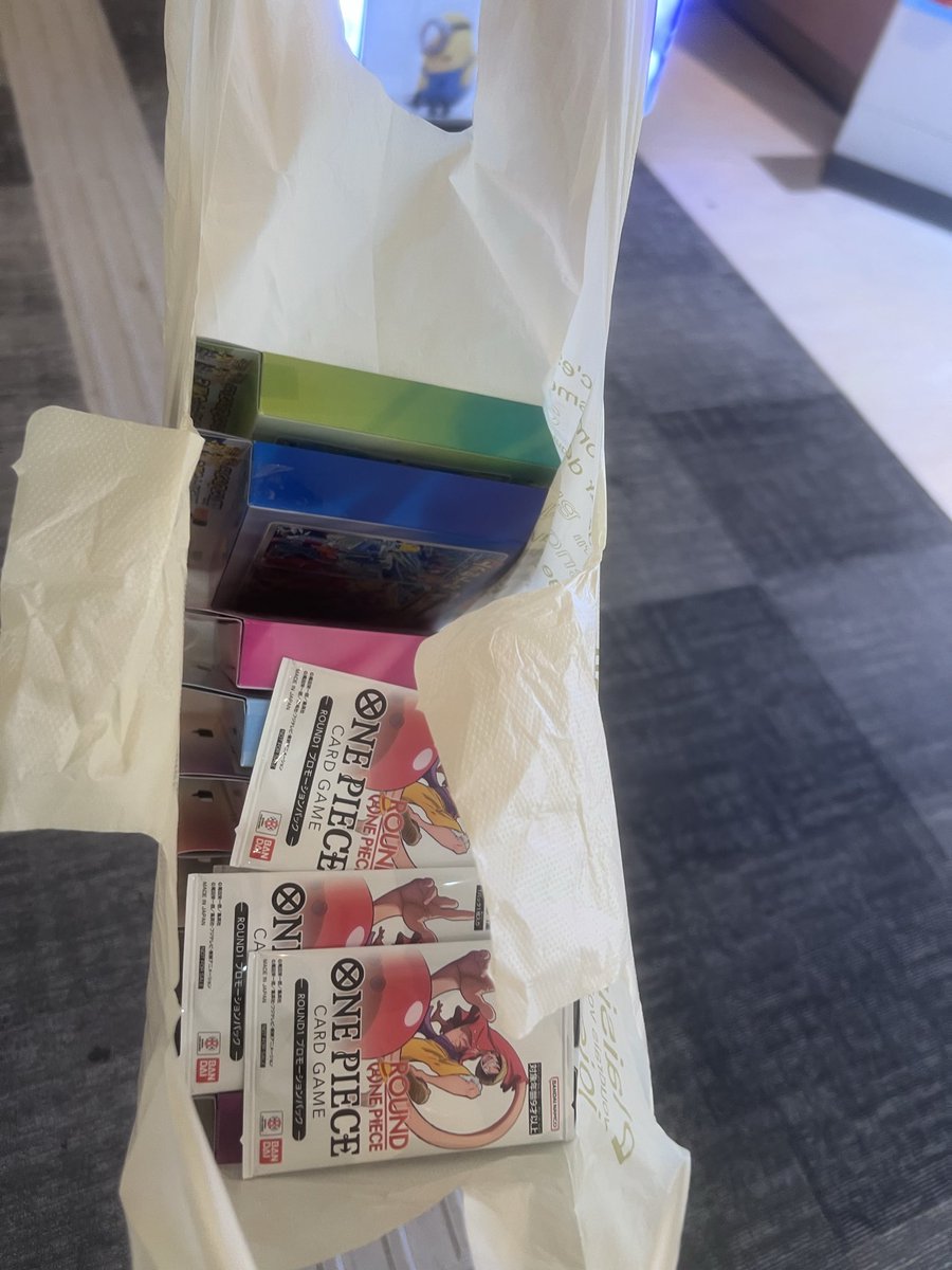 marumaro0124's tweet photo. ONEPIECEプロモ初GET！
コラボフード終わってた忘れてた https://t.co/mrLgfpfQGx