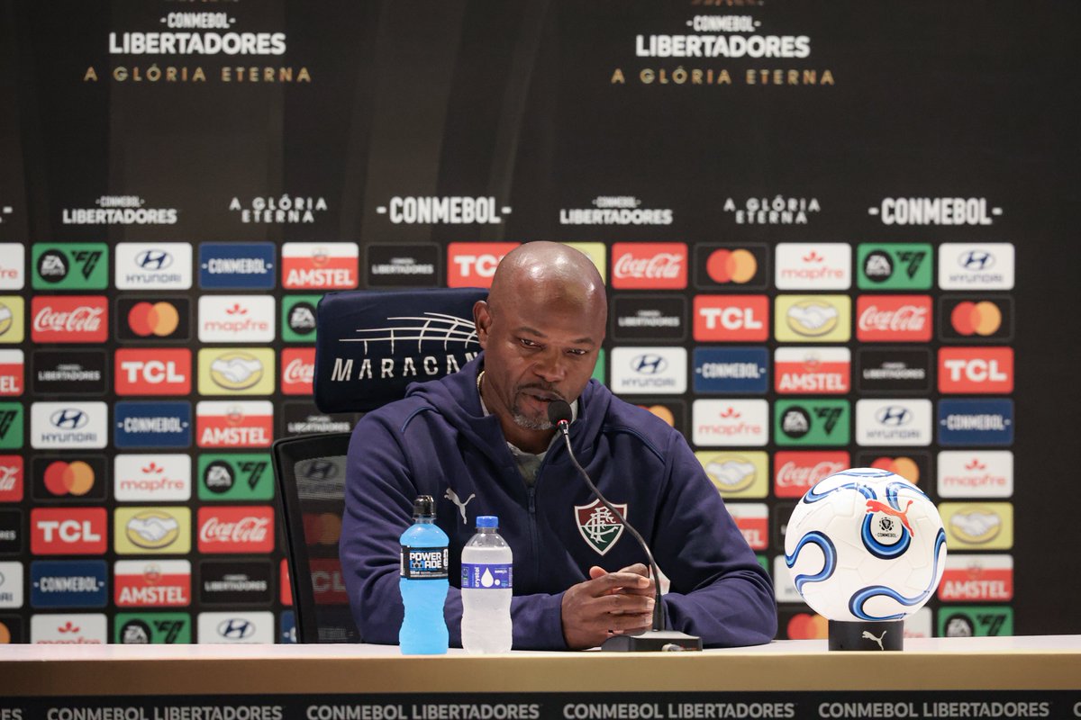 futebol_info's tweet photo. Técnico do Fluminense, Marcão diz que Palmeiras torceu para ir para os pênaltis: 'Futebol não é justo'

"Jogamos 3 tempos muito melhores do que eles. No final, a comissão técnica do Palmeiras queria que a partida acabasse e fosse para os pênaltis. O futebol não é justo, mas eles foram eficientes, e isso é mérito deles."

"Não é todo mundo que vem aqui e ganha do Palmeiras, e nós ganhamos. Se o resultado final fosse outro, esse seria o nosso melhor jogo no campeonato. Seríamos o time a ser analisado."

🗞️ @ESPNBrasil 
📸 Marcelo Gonçalves/FFC