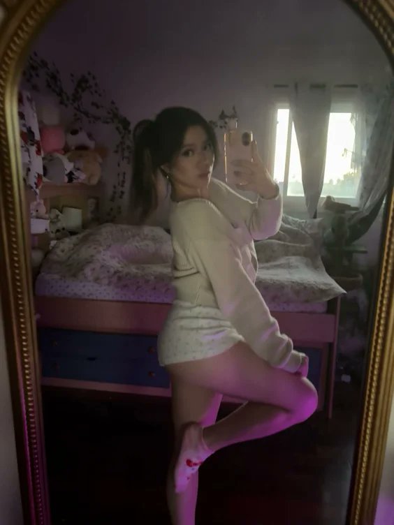 princesskayycee's tweet photo. I just received 60 pj set ☁️ from Richard smith via Throne. Keep sending me more gifts!! 💗🧸 https://t.co/DT9voDtHyi #Wishlist #Throne https://t.co/dj64IgajBF