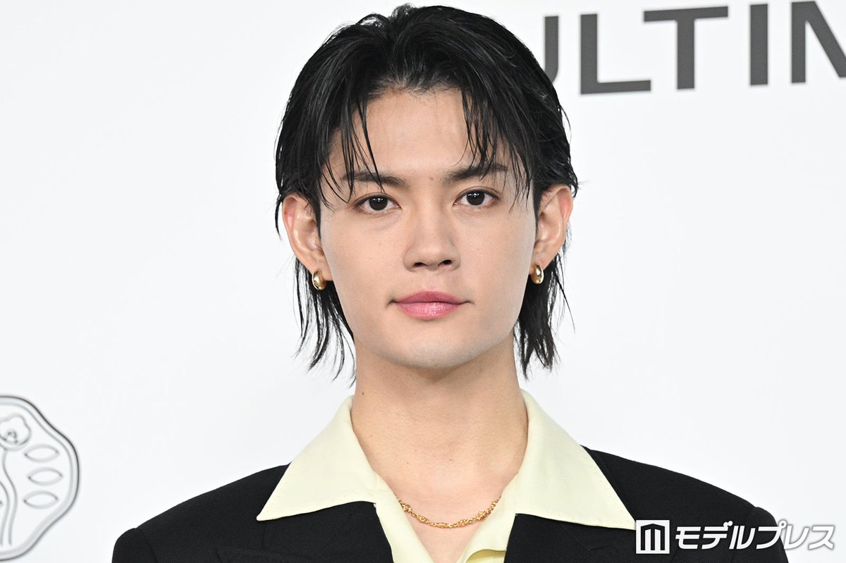 modelpress's tweet photo. M!LK佐野勇斗「1番鳥肌立ちました！」
最近嬉しかった出来事は？
https://t.co/V16F2Y4lFZ

佐野は「あの…最近カブトムシを探しに行ったんですよ」と回答。「もうなんかめちゃくちゃクワガタもカブトムシもオスメス全部いて…っていうのが1番鳥肌立ちました！」と振り返り、霜降り明星のせいやに「めっちゃ夏休みの少年」とツッコまれていた。