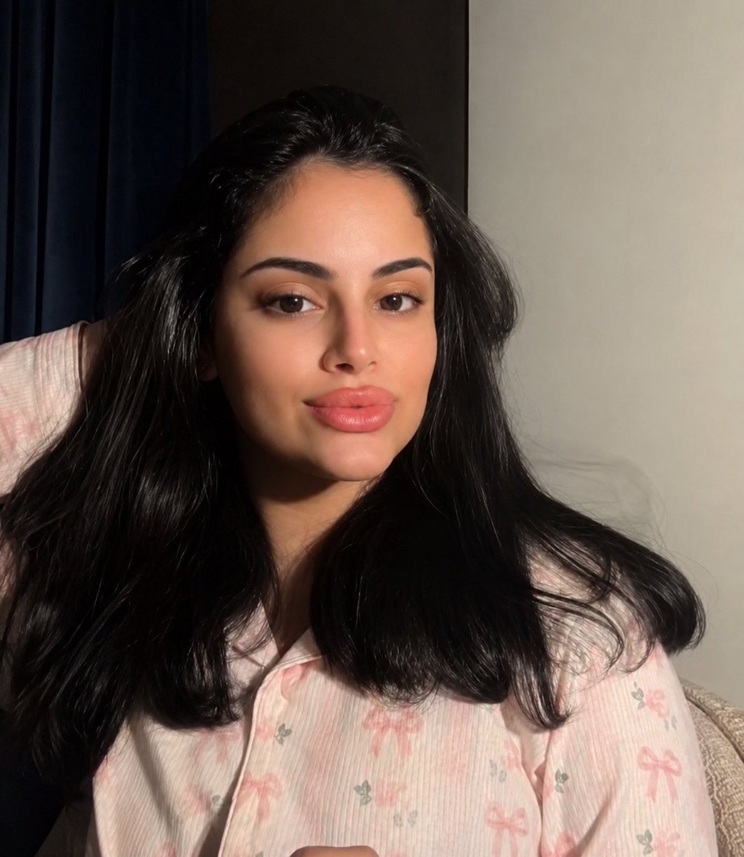 la5oiv's tweet photo. ريناد المطيري 

اقسم بالله انها تسدحك على اربع يا خنيث من قوه الخضوع 😵‍��😵‍💫😵‍💫😵‍💫🐽🖕🏻 https://t.co/GjFInsyxuM