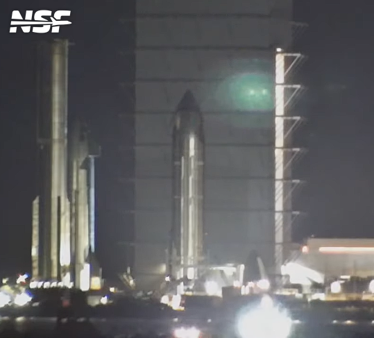 TrackingTheSB's tweet photo. Ship 43 has left Megabay 2

Track Starbase Here: https://t.co/1mhe9Lqyzv 
Join Our Discord Here: https://t.co/TRiUzEzgm9

📸@NASASpaceflight | Starbase Live | https://t.co/PX4wBcpee0

#Tracking #Starship #Starbase #SpaceX https://t.co/6RIMIed0bA