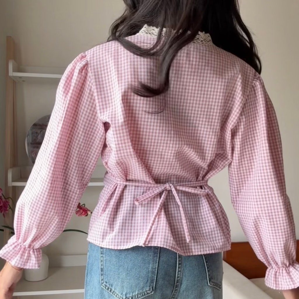 wynsfs's tweet photo. yeaayy finallyy ngeluarin ver longsleeve😍 https://t.co/3XEN8lYzoB