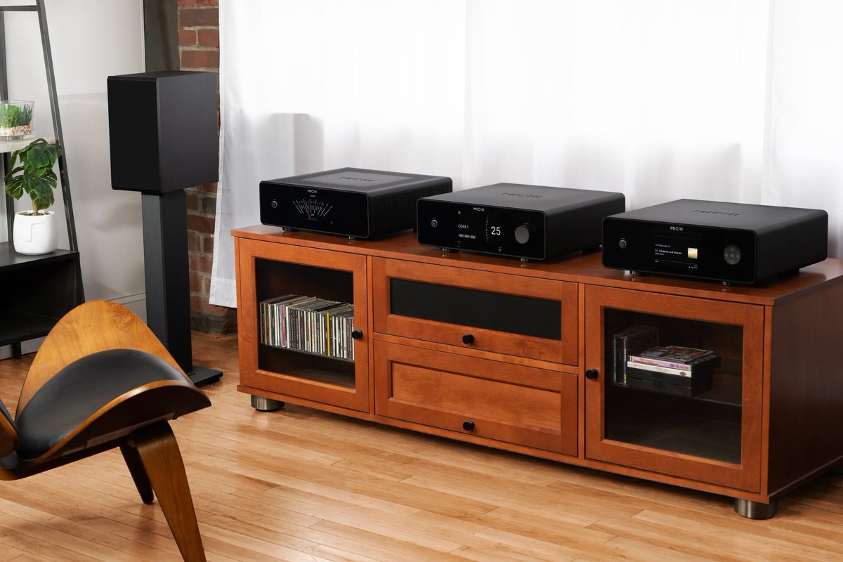 AudioVideoWars tweet picture