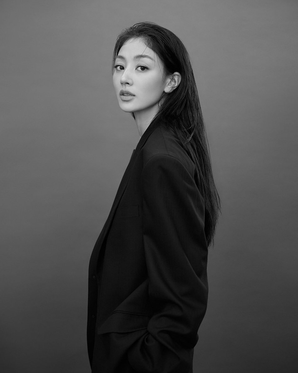 sampilcm's tweet photo. #EMITHAUS #이밋하우스 
#JIHYO #지효 https://t.co/nDYzisDT1Z