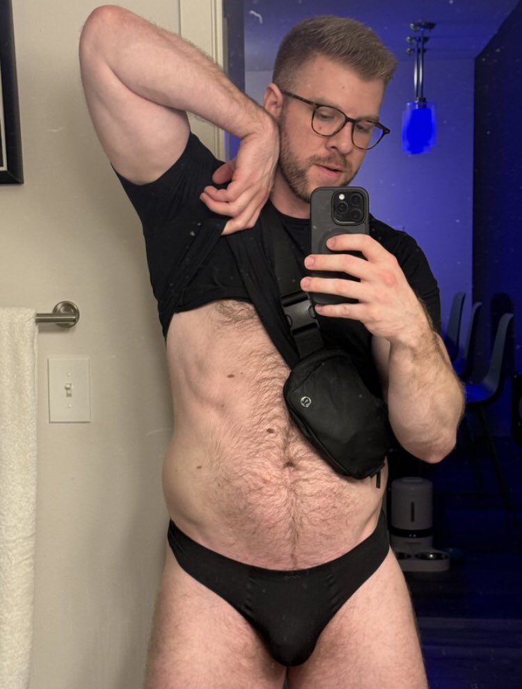 RobertWhitgbmp's tweet photo. 💦🏳️‍🌈#LGBTQCommunity #gaypride https://t.co/2ptSKIVnhN