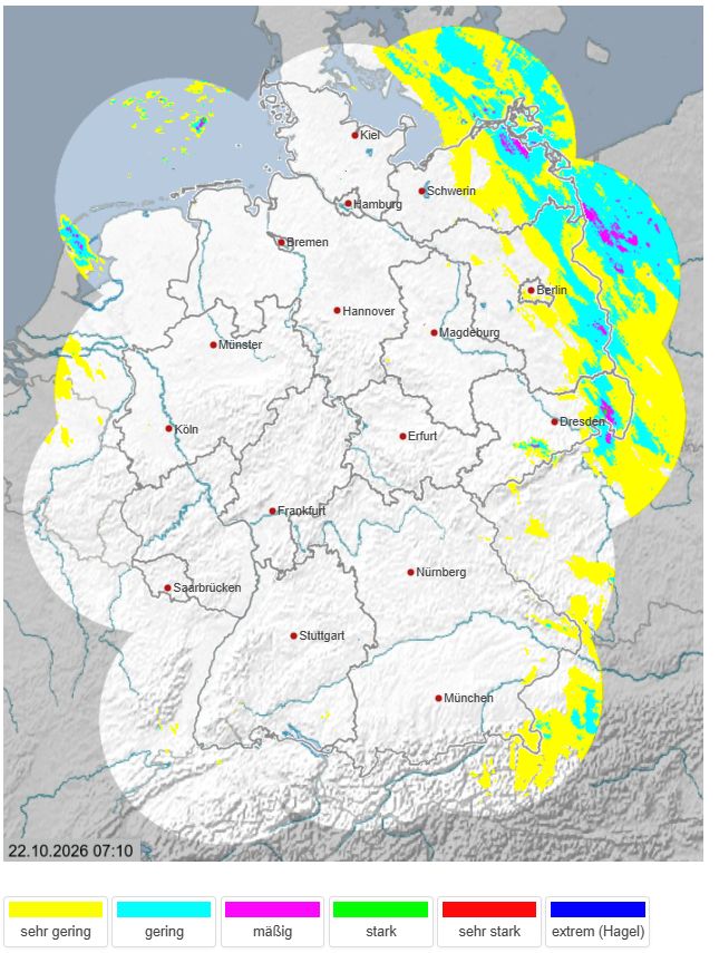 WetterKontor's tweet photo. An der Oder und in Vorpommern aktuell noch Regen: https://t.co/B8xzZCJuku
#Wetter #Radar #Deutschland #Regen #Vorpommern #Oder https://t.co/6PIla9u5Xk