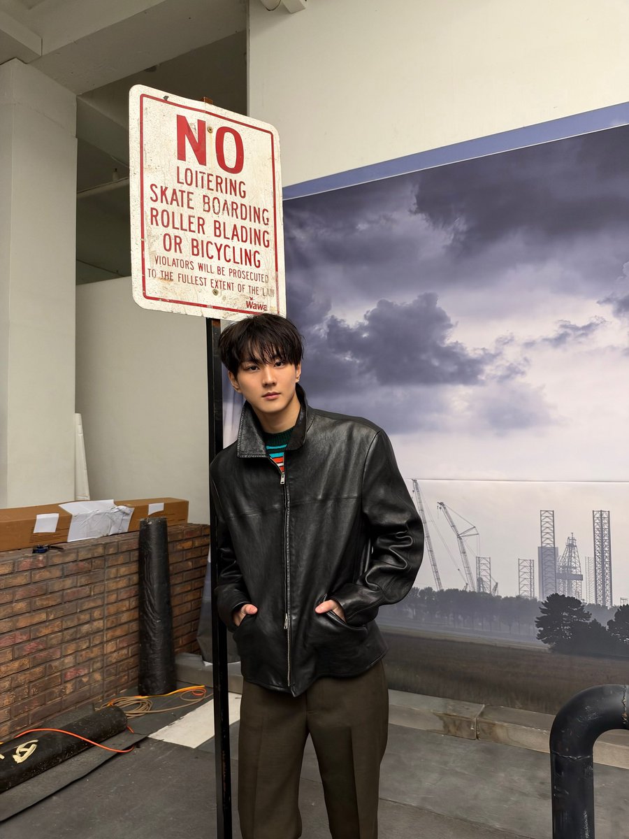avni_jw's tweet photo. INSTAGRAM 261022
βπ¨ @prada @.marieclairekorea #Prada #JUNGWONβ
#ENHYPEN_JUNGWON #μ μ #μμ μ #μνμ΄ν_μ₯μ
(1/3) https://t.co/1ghz6yko8r