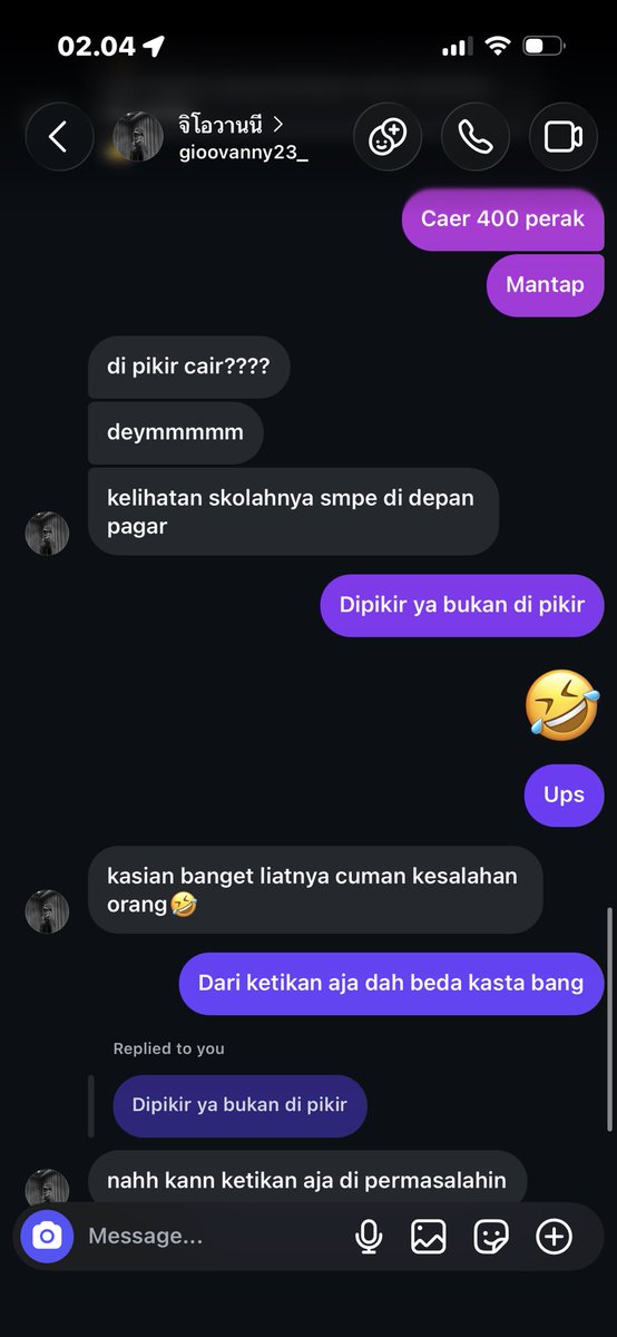 apagatrimaa's tweet photo. Kenapa ga gw bales? Ngapain balesin argumen orang yg udh rusak otaknya, ntar otak gw ikutan rusak, dia digituin aja udah marah marah🤣 tiap dia ngetik gw koreksi ketikannya aowkwkwk biarin kesel sendiri https://t.co/TOxx5bEMPK