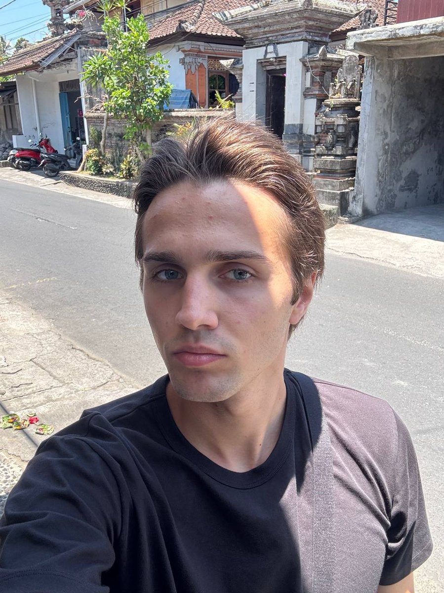 cryppinfluence's tweet photo. Finally feeling alive again

Pros:

- Staying in Bali for another month
- Extended my visa
- Moved into a new villa

Cons:

- Spent an extra ~$3k
- Miss food from home
- Miss my cat https://t.co/4OgJ4uwe6i
